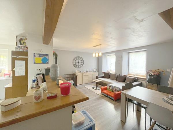 Immeuble à vendre    5 pièces •  Colroy-la-Roche