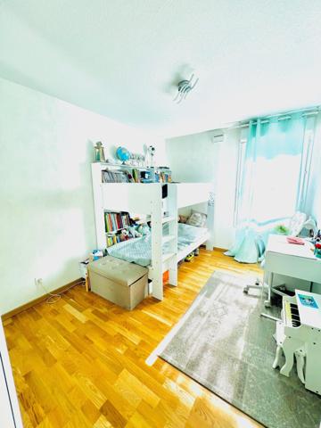 Appartement T4 de 83 m2 avec son balcon de 33 m2