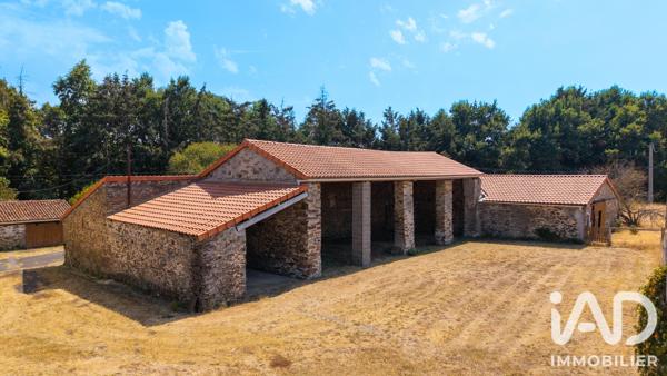 Maison à vendre 7 pièces 200 m² Beaupréau-en-Mauges