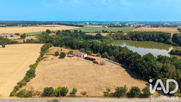 Maison à vendre 7 pièces 200 m² Beaupréau-en-Mauges