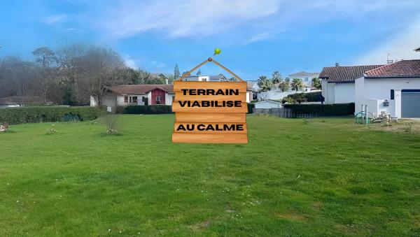 Terrain 635 m2