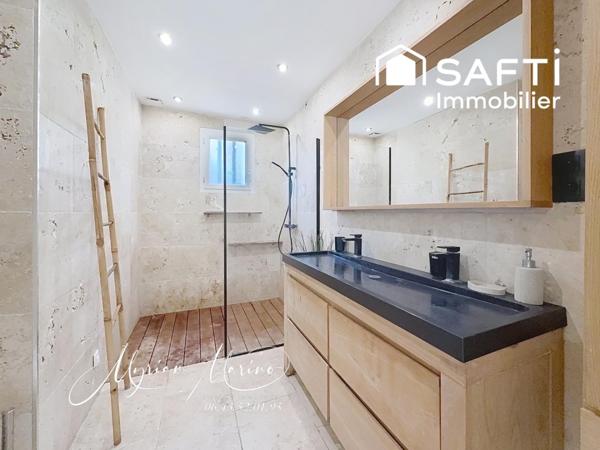 VILLA INDEPENDANTE DE PLAIN PIED-  CENTRE DE ROQUEBRUNE SUR  ARGENS