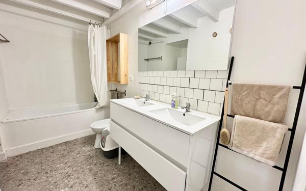 Maison à vendre    4 pièces • 89 m2 Le Bouscat