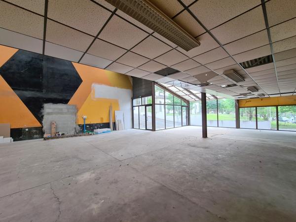 Local commercial 340 m2