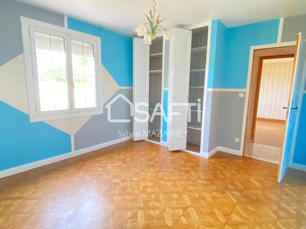 Beau pavillon de plain-pied à remettre au gout du jour!