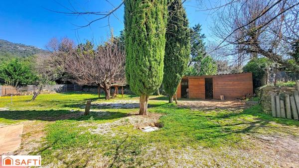 Maison T7 + studio en campagne au calme