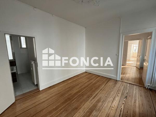 Location Appartement 4 pièces 96.49 m² - 9 RUE SCHIMPER Strasbourg 67000