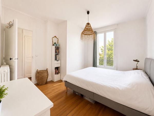 4 pièces rénové 72 m² RER A à 5 min