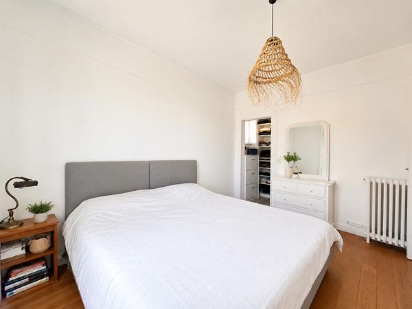 4 pièces rénové 72 m² RER A à 5 min