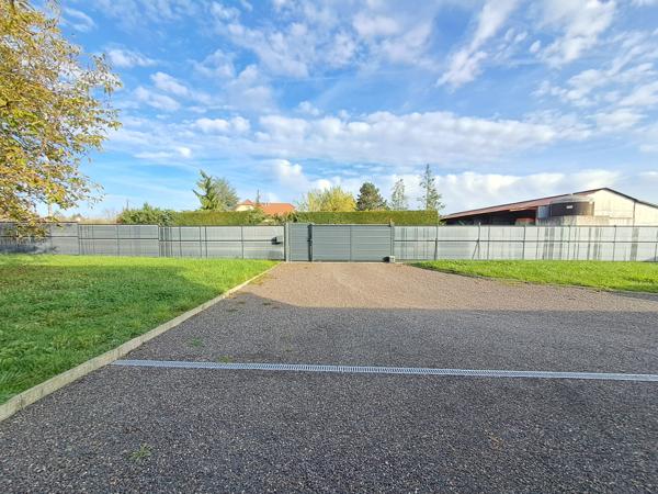 Superbe pavillon à Bougnon