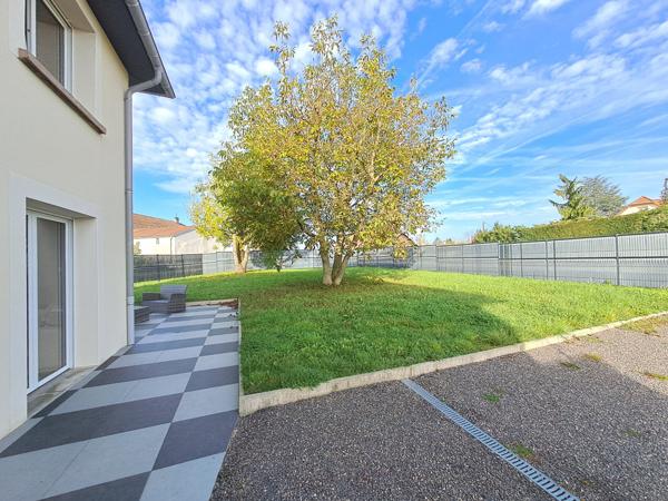 Superbe pavillon à Bougnon