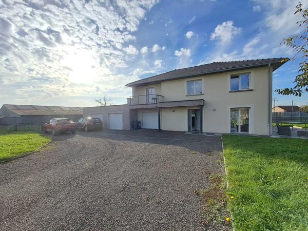 Superbe pavillon à Bougnon
