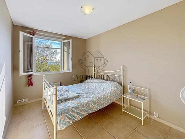 Maison Manosque MEUBLEE - GARAGE - JARDIN