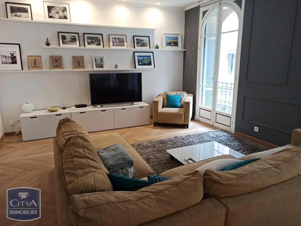 Appartement à louer 4 pièces 97.88m²