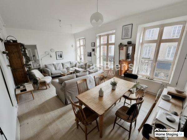 Appartement T 6 sur 3 Etages - Hyper Centre - Rue Piétonne - Emplacement de choix - 180m2 exploitables - 149m2 habitables