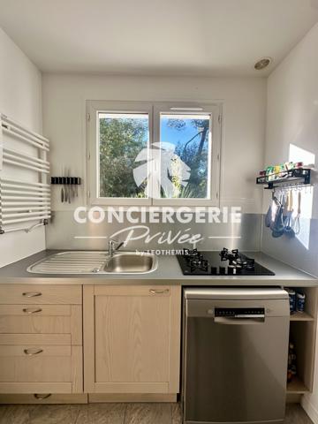 LA CONFIDENTIELLE