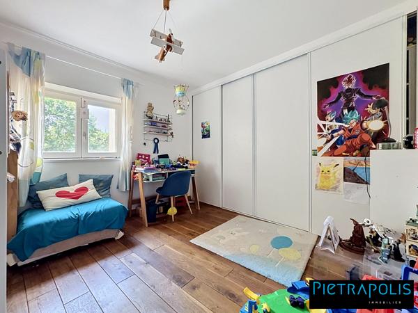 En Exclusivité chez Pietrapolis, Maison de ville de 175m2 avec son jardin de 50m2 + cave de 38m2