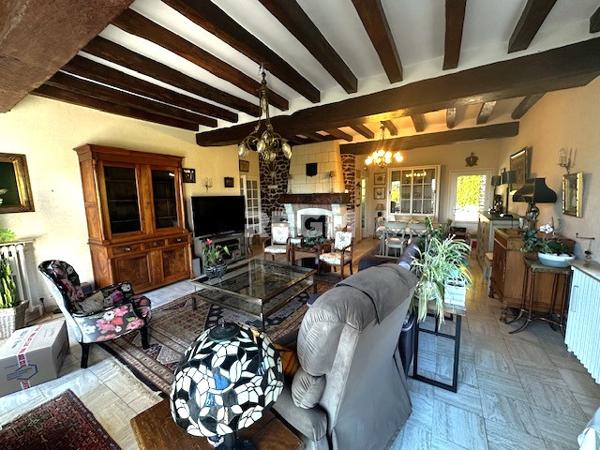 Le Thoureil (49350) Belle maison dans un charmant petit village de bord de Loire