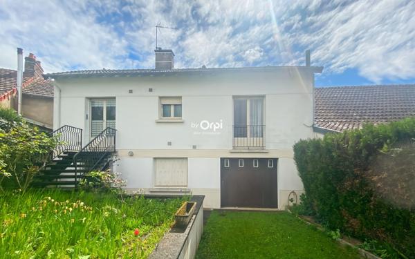 Maison à vendre    4 pièces •  Commentry