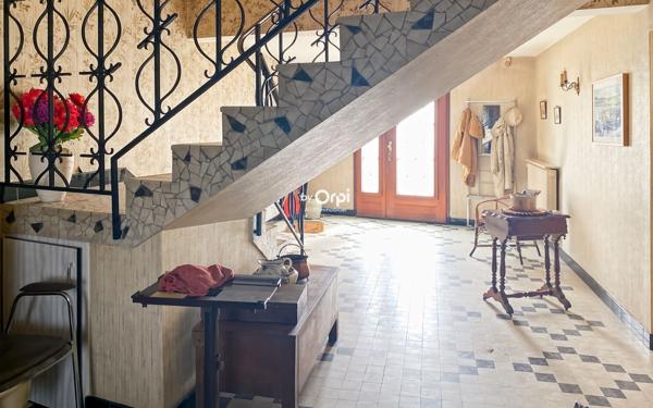 Maison à vendre    4 pièces •  Commentry