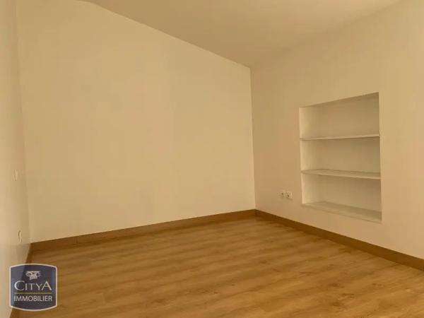 Appartement à louer 3 pièces 73.75m²