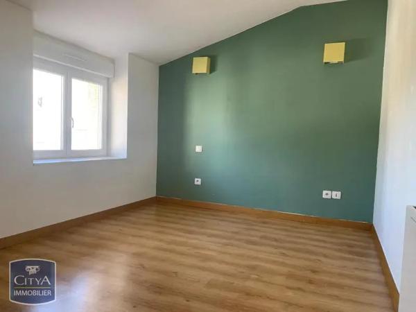 Appartement à louer 3 pièces 73.75m²