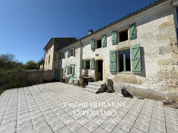 Saintes (17100) Maison Type Charentaise, 5 Chambres, Garage et Jardin