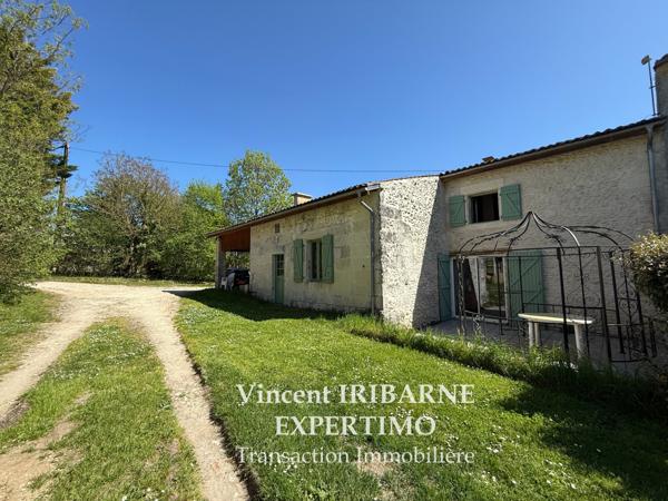 Saintes (17100) Maison Type Charentaise, 5 Chambres, Garage et Jardin