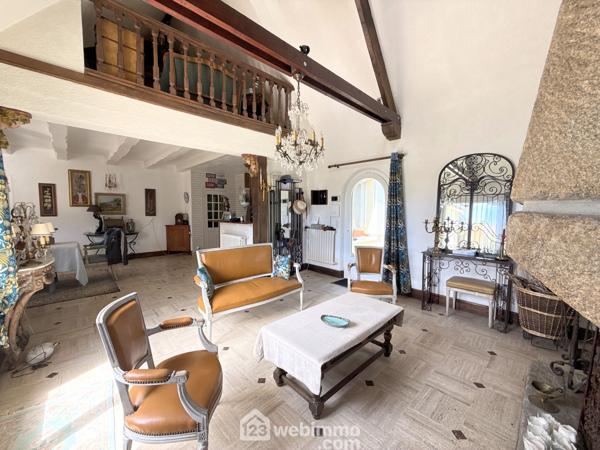 Demeure 181.41 m² à Ploumilliau 22300