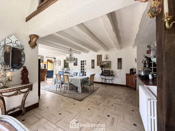 Demeure 181.41 m² à Ploumilliau 22300