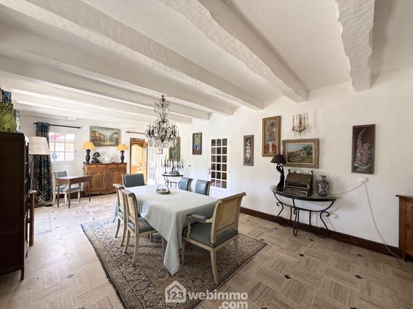 Demeure 181.41 m² à Ploumilliau 22300