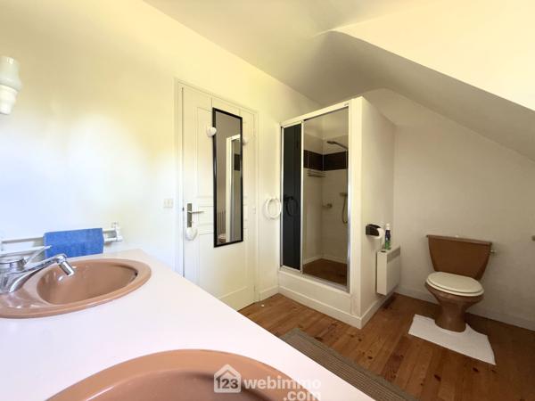 Demeure 181.41 m² à Ploumilliau 22300