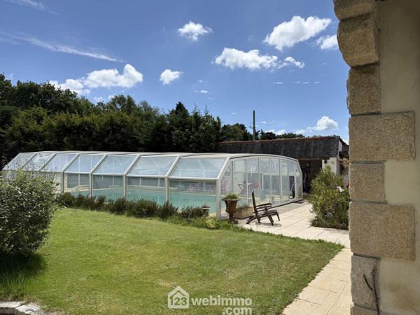 Demeure 181.41 m² à Ploumilliau 22300