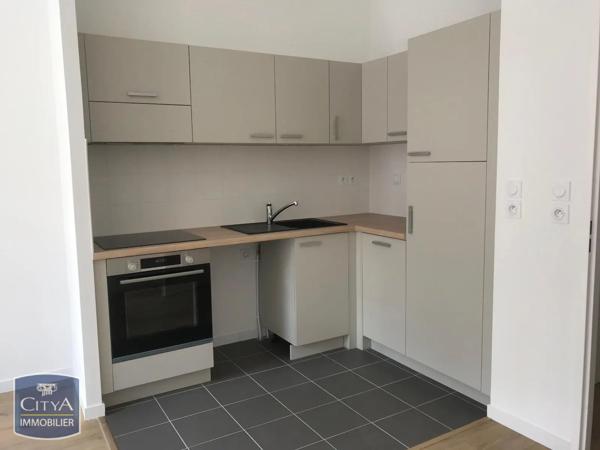 Appartement à louer 2 pièces 37.54m² Arras (62000)