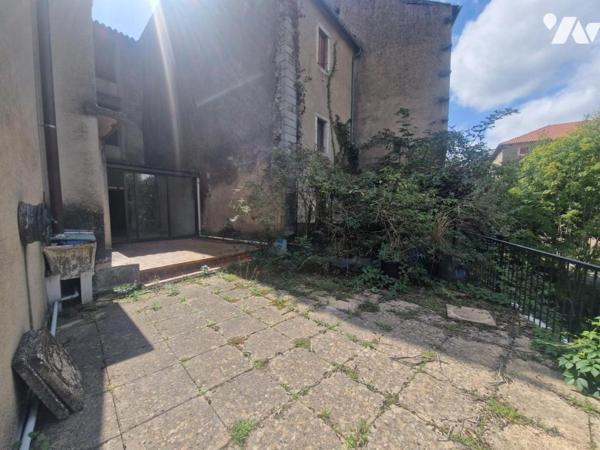 maison de village avec terrasse 