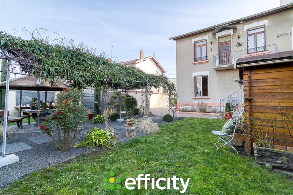 Maison 8 pièces - 193 m² Exclusivité efficity