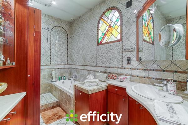 Maison 8 pièces - 193 m² Exclusivité efficity