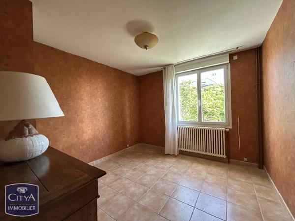 Maison à vendre 9 pièces 173m² La Chaussée-Saint-Victor (41260)