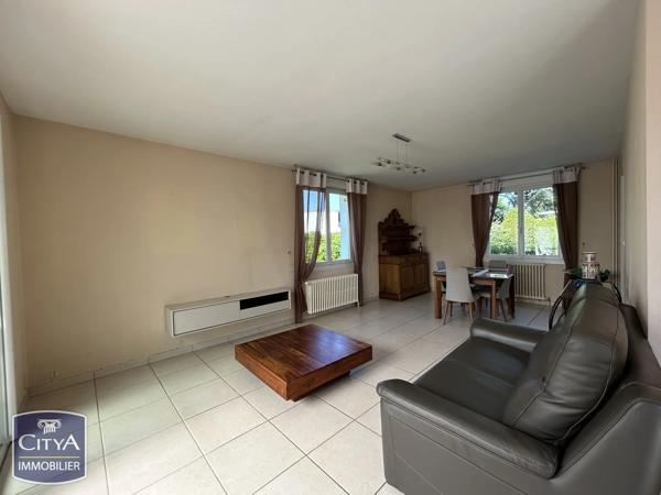 Maison à vendre 9 pièces 173m² La Chaussée-Saint-Victor (41260)