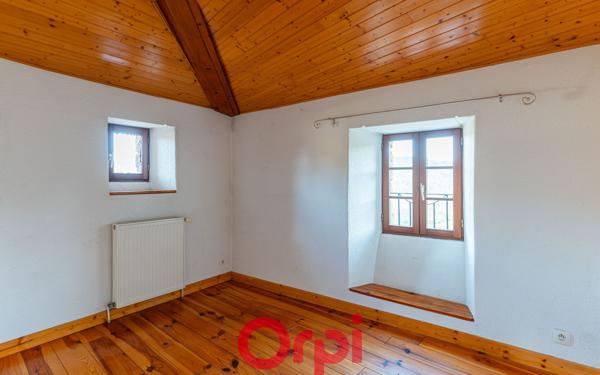 Maison à vendre    7 pièces •  Gluiras