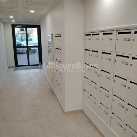 2 pièces neuf loué meublé avec terrasse et parking