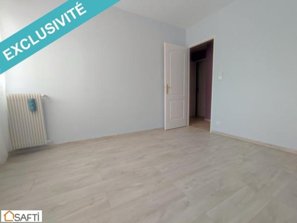 Appartement rénové - T5 - 3 chambres avec balcon