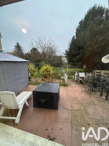 Immeuble à vendre 331 m² Sens