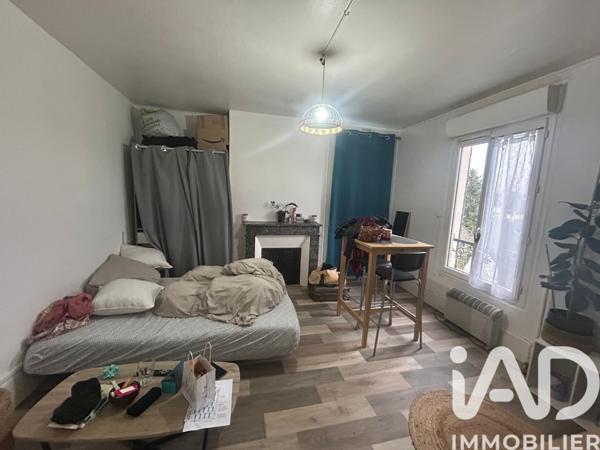 Immeuble à vendre 331 m² Sens