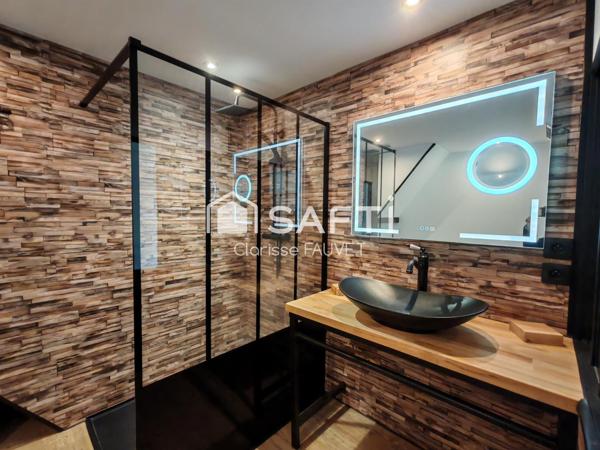 Très belle maison atypique rénovée avec goût