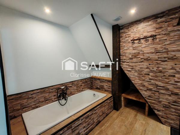 Très belle maison atypique rénovée avec goût