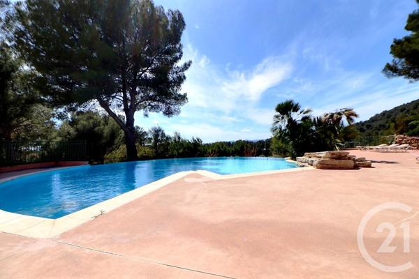 Appartement F3 à vendre  2 pièces - 39 m2 ST RAPHAEL - 83