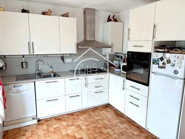 LA FORCE : Maison sur sous-sol semi-enterré 4 pièces de 100m² avec jardin