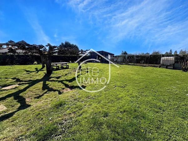 LA FORCE : Maison sur sous-sol semi-enterré 4 pièces de 100m² avec jardin