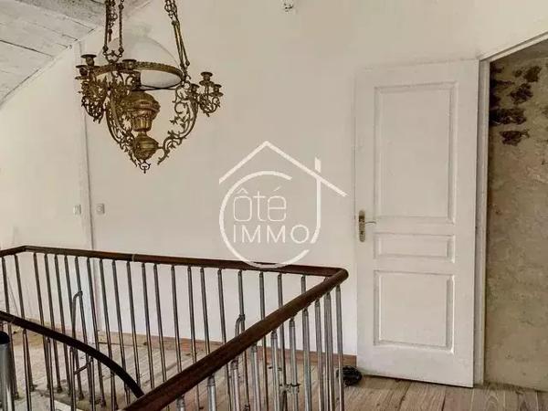 Saint-Antoine-de-Breuilh – 174 m² – dépendances – terrain clos de 1476 m²